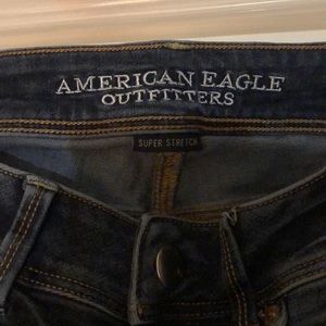 American Eagle size 4 kick boot jeans